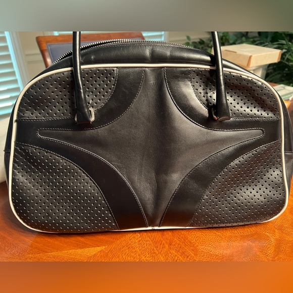 PRADA Vitello Drive Leather Bowler/Doctors Handbag - Picture 14 of 16